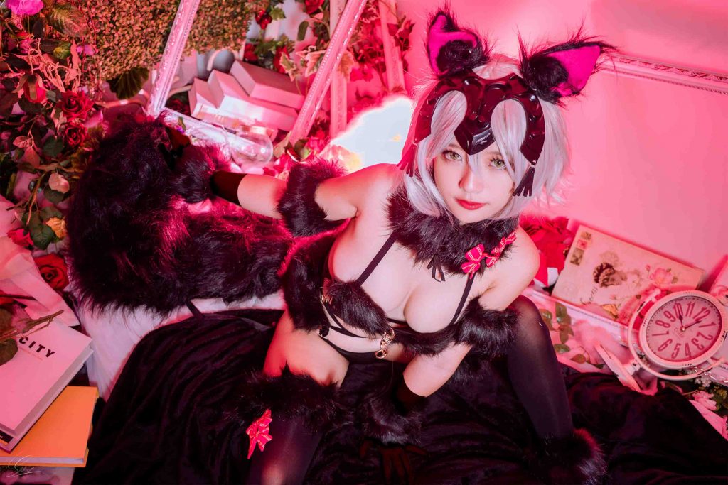 Messie Huang Jeanne Alter Wolf [22P-118MB] COSER-第1张